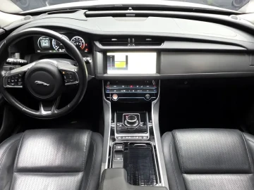 2018 Jaguar XF с пробегом 90 791 км