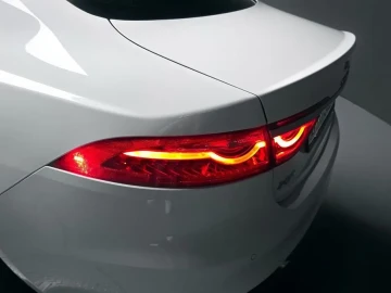 2018 Jaguar XF с пробегом 90 791 км