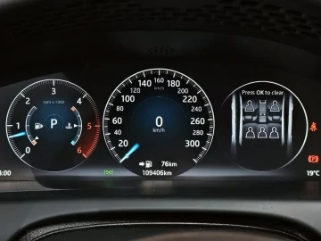 2017 Jaguar XJ с пробегом 109 406 км
