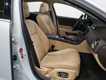 2017 Jaguar XJ с пробегом 109 406 км
