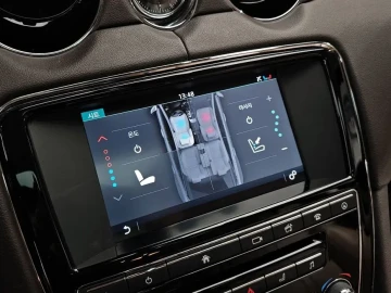 2017 Jaguar XJ с пробегом 109 406 км