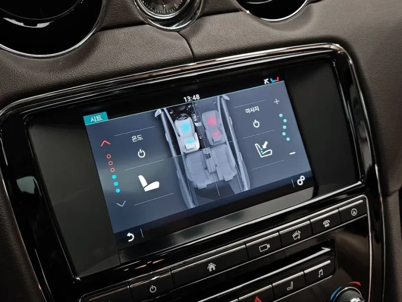 2017 Jaguar XJ с пробегом 109 406 км