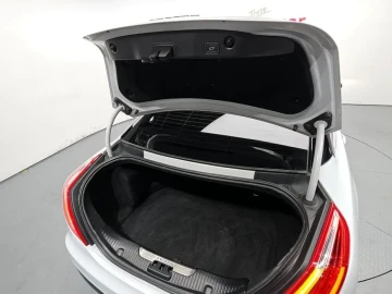 2017 Jaguar XJ с пробегом 109 406 км