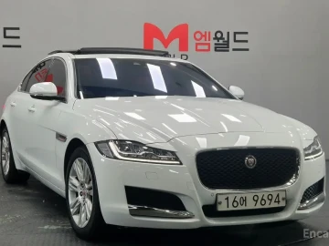 2017 Jaguar XF с пробегом 139 671 км