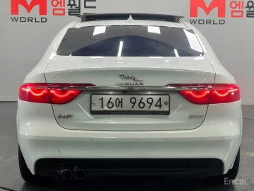 2017 Jaguar XF с пробегом 139 671 км