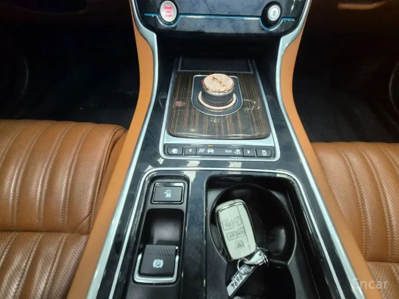 2017 Jaguar XF с пробегом 139 671 км