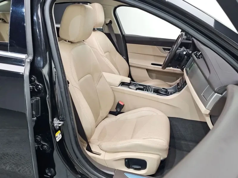 2018 Jaguar XF с пробегом 138 719 км