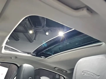 2016 Jaguar XF с пробегом 125 138 км