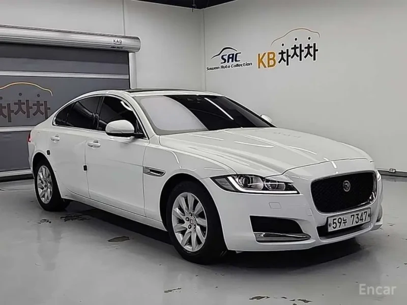 2017 Jaguar XF с пробегом 113 116 км