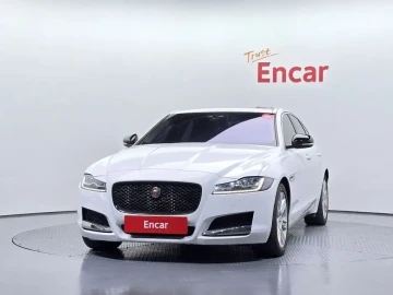 2017 Jaguar XF с пробегом 106 848 км