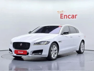 2017 Jaguar XF с пробегом 106 848 км