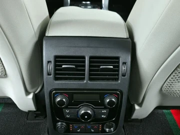 2017 Jaguar XF с пробегом 70 681 км