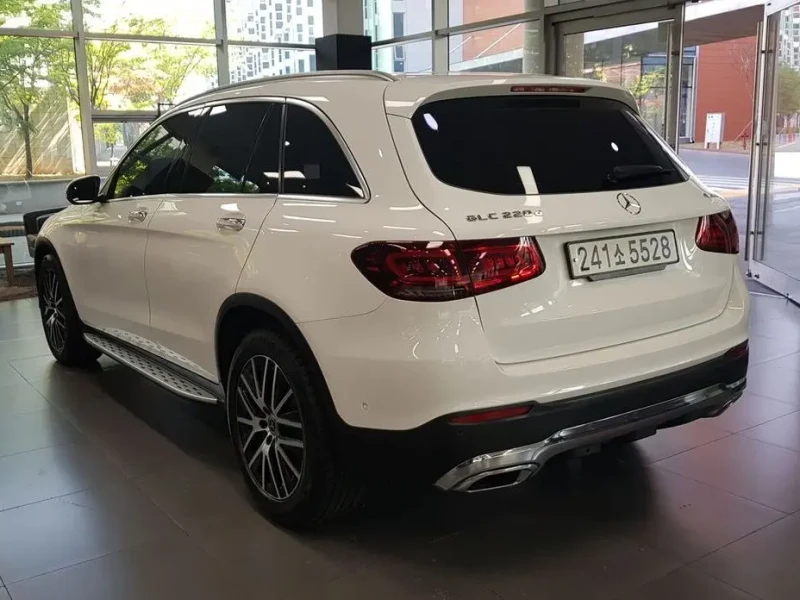 2021 Mercedes-Benz GLC с пробегом 80 118 км