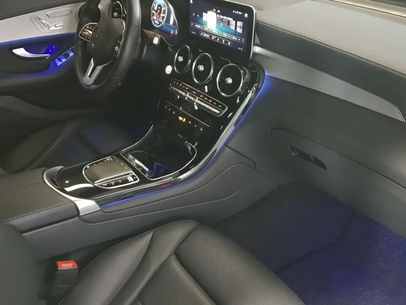 2021 Mercedes-Benz GLC с пробегом 80 118 км