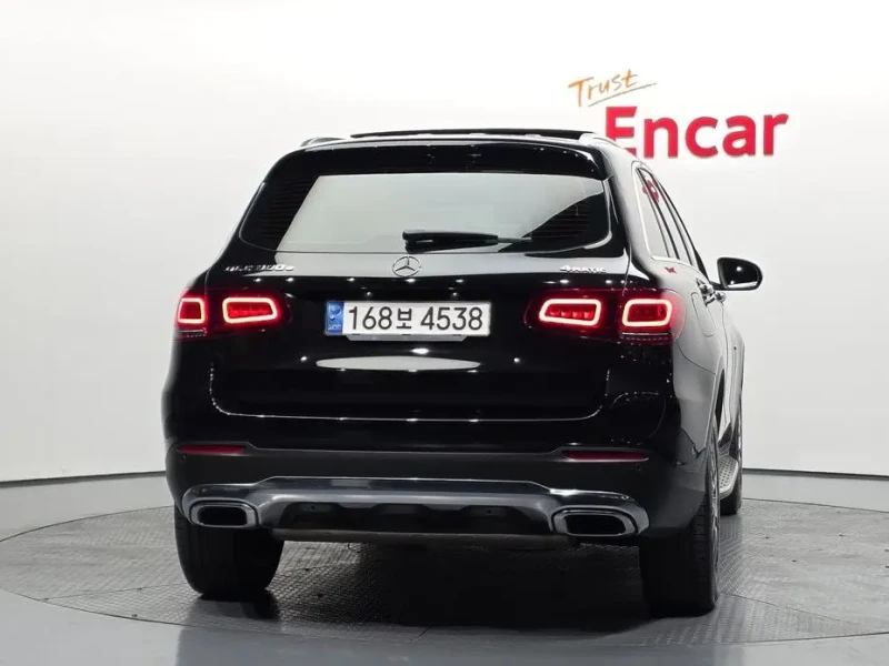 2021 Mercedes-Benz GLC с пробегом 51 448 км