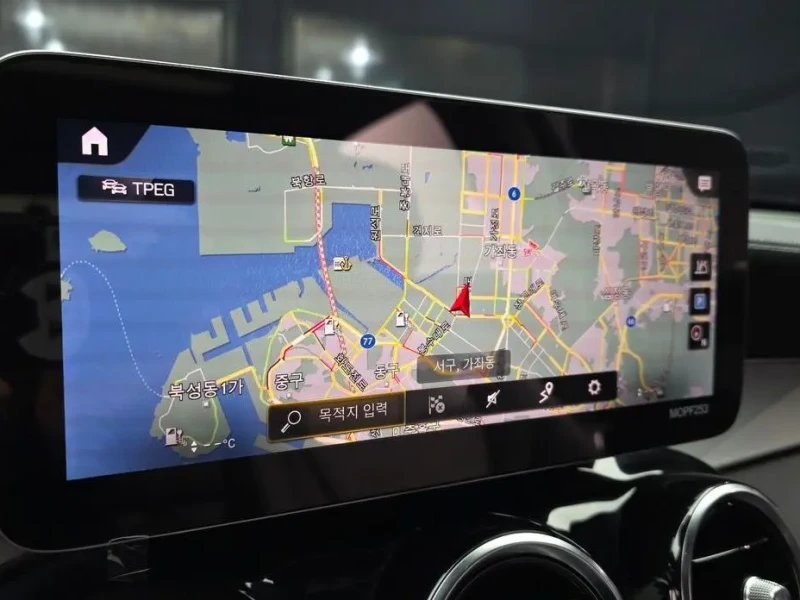 2021 Mercedes-Benz GLC с пробегом 51 448 км