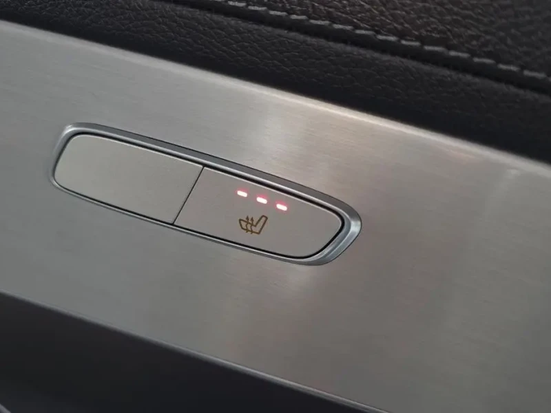 2021 Mercedes-Benz GLC с пробегом 51 448 км