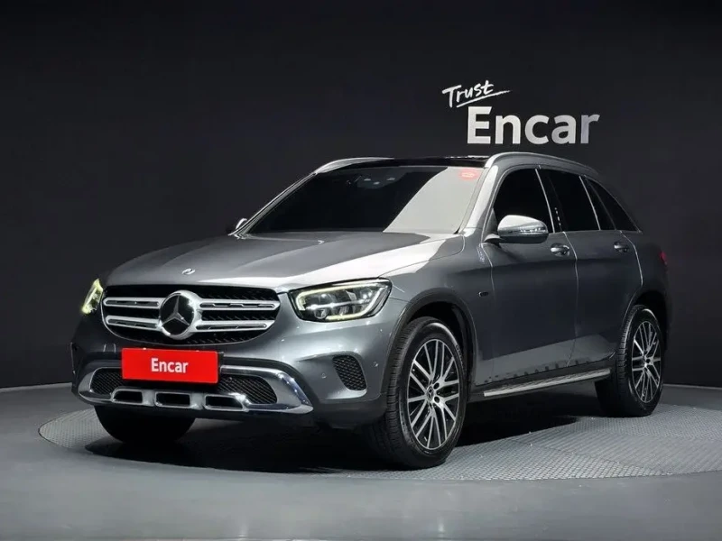 2021 Mercedes-Benz GLC с пробегом 102 559 км