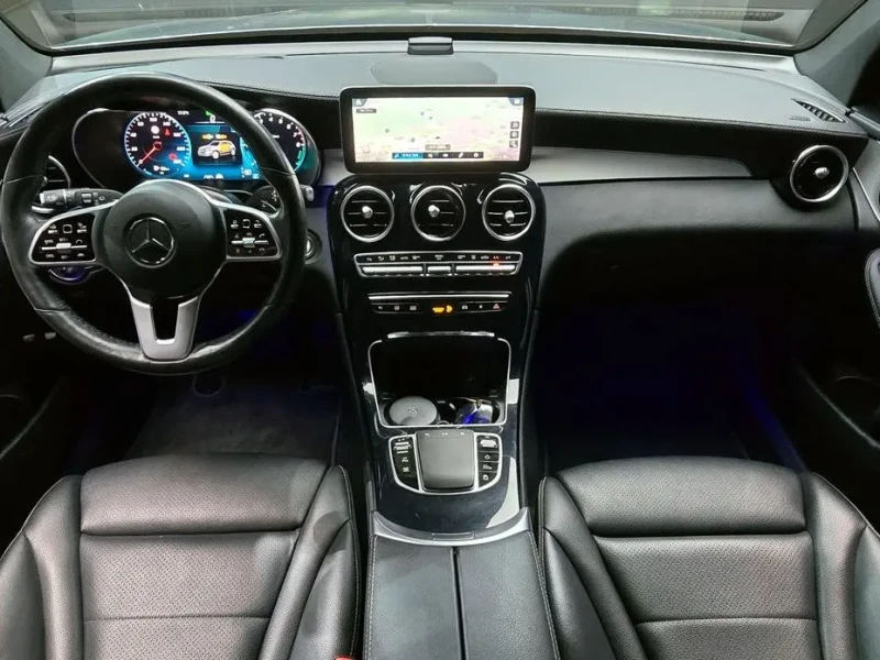 2021 Mercedes-Benz GLC с пробегом 102 559 км