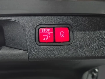 2021 Mercedes-Benz GLC с пробегом 102 559 км