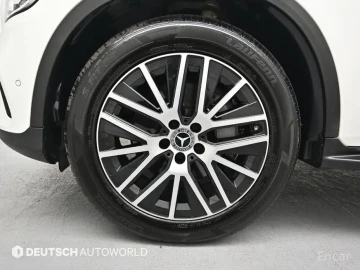 2022 Mercedes-Benz GLC с пробегом 61 462 км