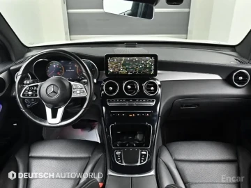 2022 Mercedes-Benz GLC с пробегом 61 462 км