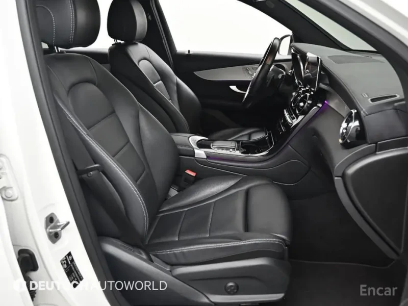 2022 Mercedes-Benz GLC с пробегом 61 462 км