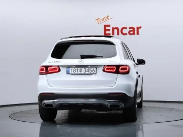 2021 Mercedes-Benz GLC с пробегом 68 531 км