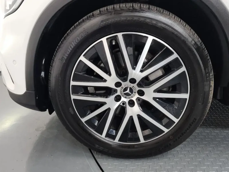 2021 Mercedes-Benz GLC с пробегом 68 531 км