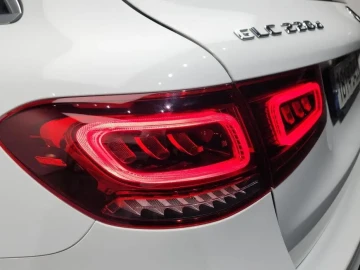 2021 Mercedes-Benz GLC с пробегом 68 531 км
