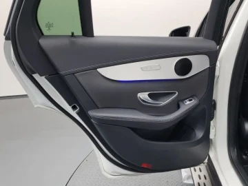 2021 Mercedes-Benz GLC с пробегом 68 531 км