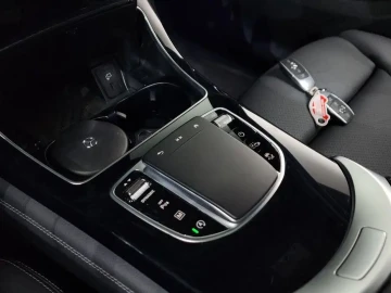 2021 Mercedes-Benz GLC с пробегом 68 531 км