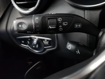 2021 Mercedes-Benz GLC с пробегом 68 531 км