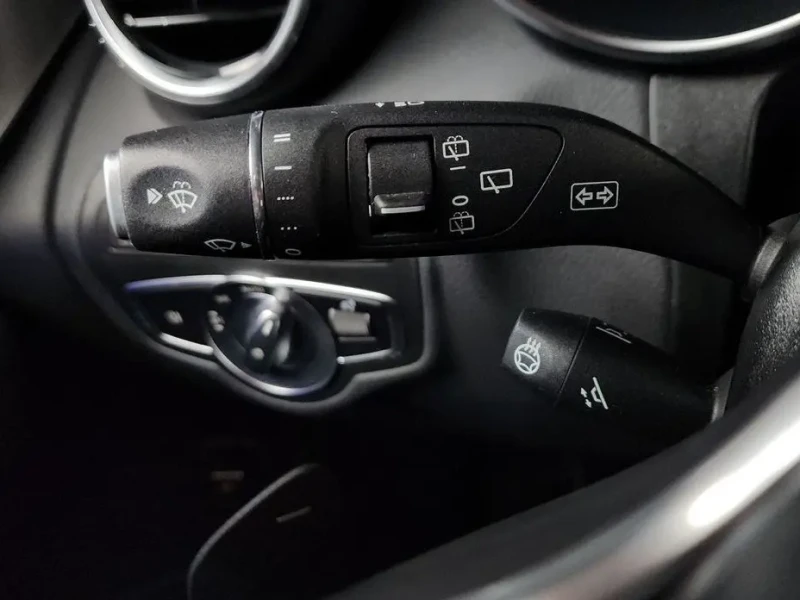 2021 Mercedes-Benz GLC с пробегом 68 531 км