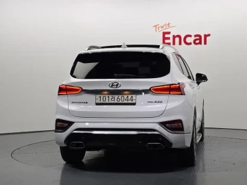 2018 Hyundai Santa Fe с пробегом 131 728 км