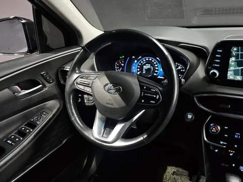 2019 Hyundai Santa Fe с пробегом 74 025 км