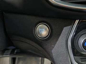 2018 Hyundai Santa Fe с пробегом 135 458 км