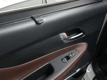 2019 Hyundai Santa Fe с пробегом 105 909 км