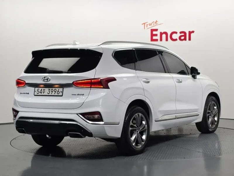 2018 Hyundai Santa Fe с пробегом 56 693 км
