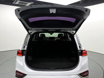 2018 Hyundai Santa Fe с пробегом 56 693 км