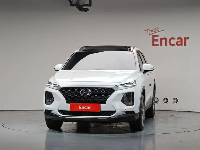 2019 Hyundai Santa Fe с пробегом 56 617 км
