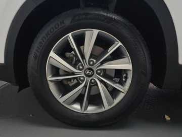 2019 Hyundai Santa Fe с пробегом 56 617 км