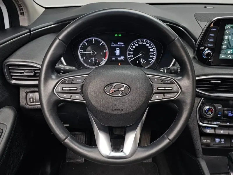 2019 Hyundai Santa Fe с пробегом 56 617 км