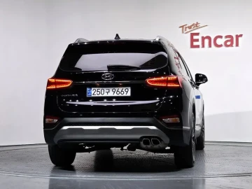 2019 Hyundai Santa Fe с пробегом 32 766 км