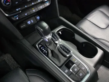 2020 Hyundai Santa Fe с пробегом 75 262 км