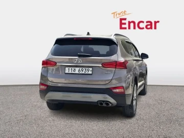 2019 Hyundai Santa Fe с пробегом 150 709 км