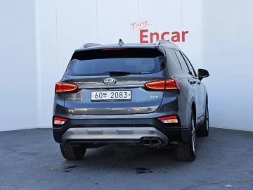 2019 Hyundai Santa Fe с пробегом 129 487 км