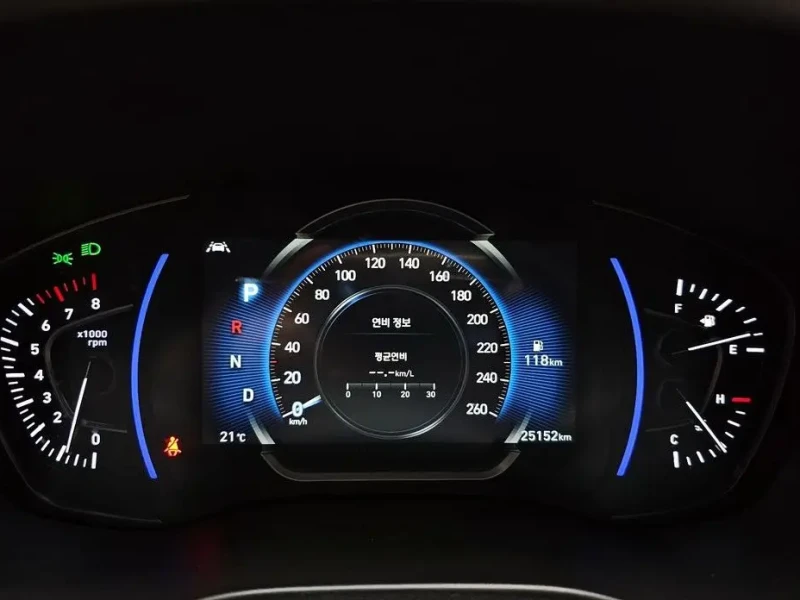 2020 Hyundai Santa Fe с пробегом 25 152 км