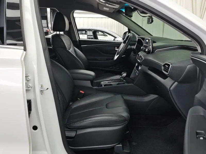 2019 Hyundai Santa Fe с пробегом 23 201 км