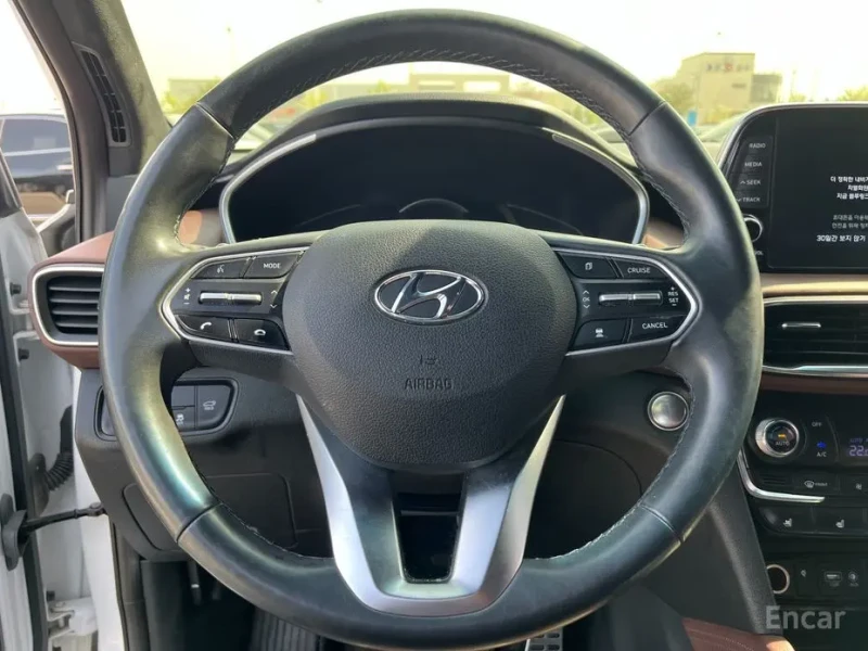 2019 Hyundai Santa Fe с пробегом 140 876 км